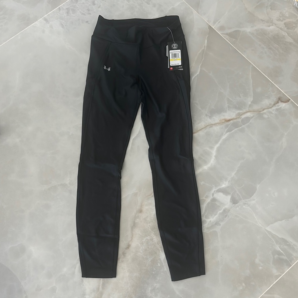 FINAL SALE 🏷️ Under Armour Black Leggings